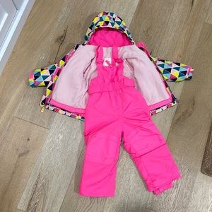 Cat and Jack 2T snow bib with matching jacket.
